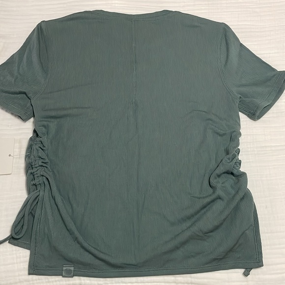 Lululemon Side Cinch Ribbed T-shirt - Picture 2 of 5
